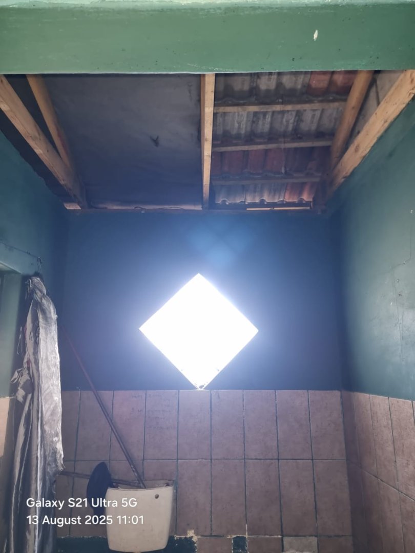 5 Bedroom Property for Sale in Kleinvlei Western Cape